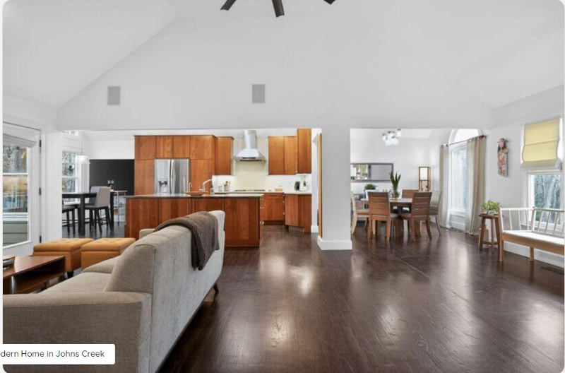 Johns Creek House: 10590 Timberstone Rd