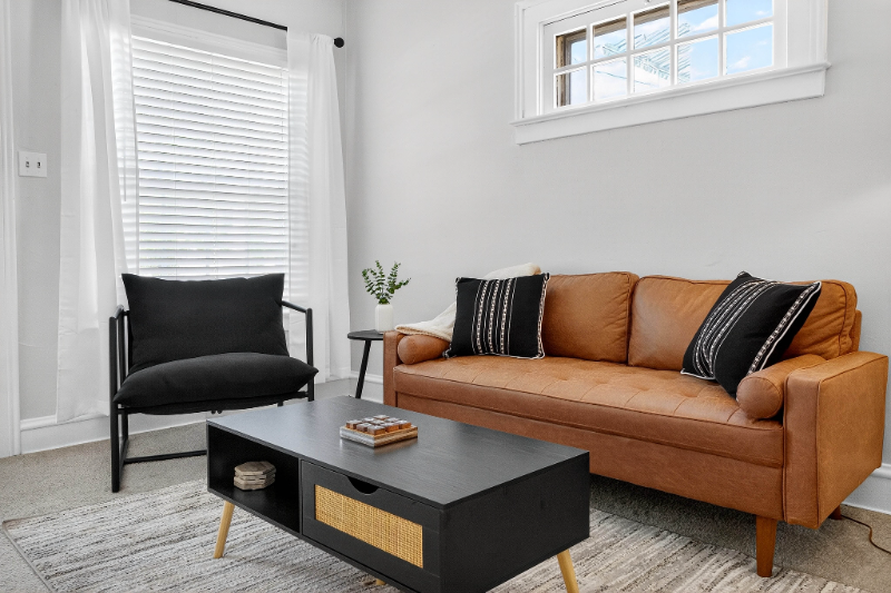 Lakewood Multiplex: 1561 Cordova Avenue, 1st floor