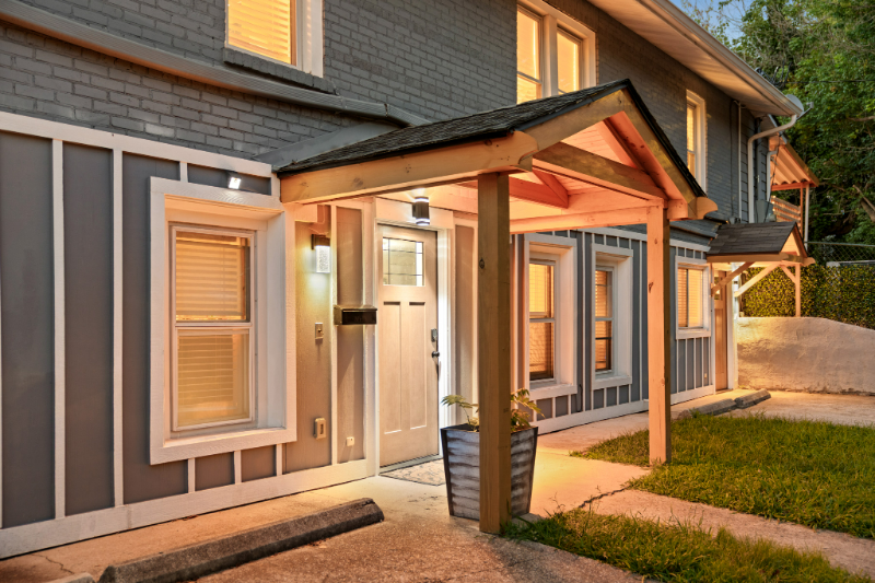 Asheville Multiplex: 26 Hanover Street #B