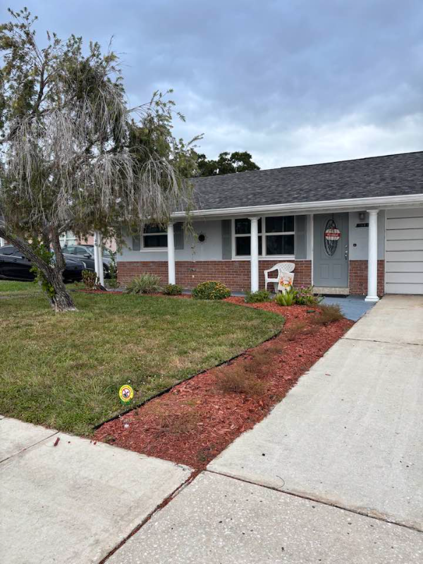 Largo Multiplex: 11019 126 Ave N