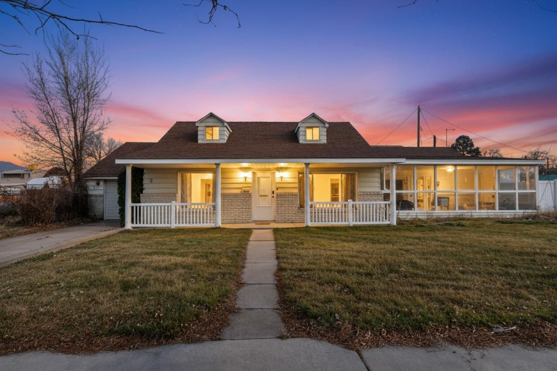 Spanish Fork House: 496 N 500 E
