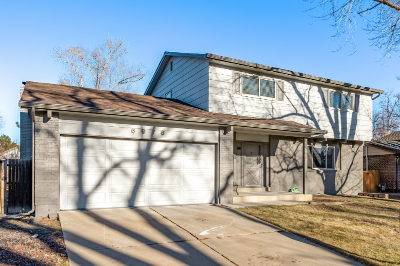 Arvada House: 6976 Braun Ct