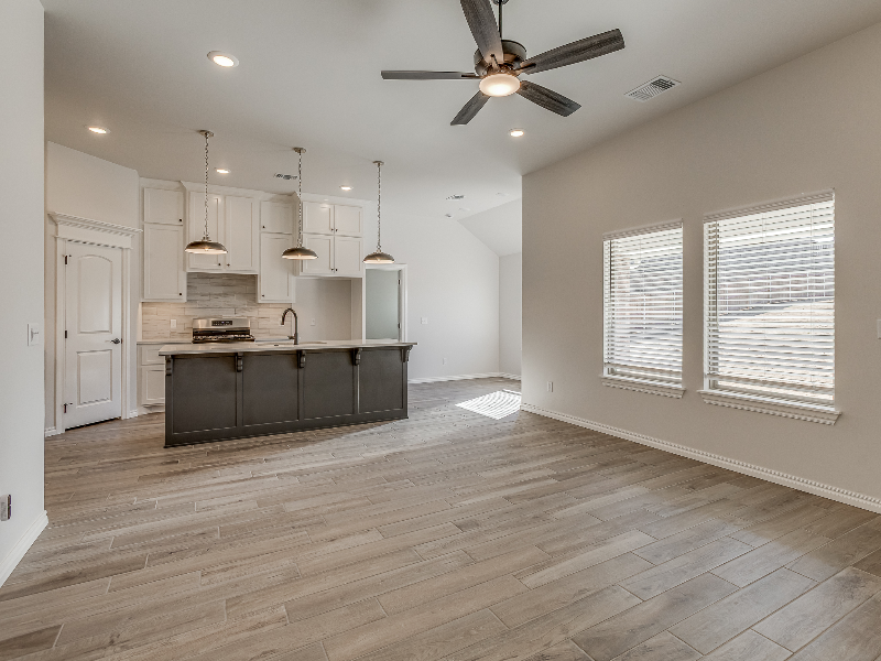 Edmond House: 3125 Grapevine St