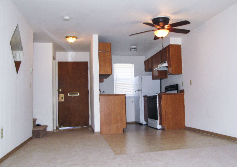 Renton Apartment: 441 Park Ave. N, Renton WA