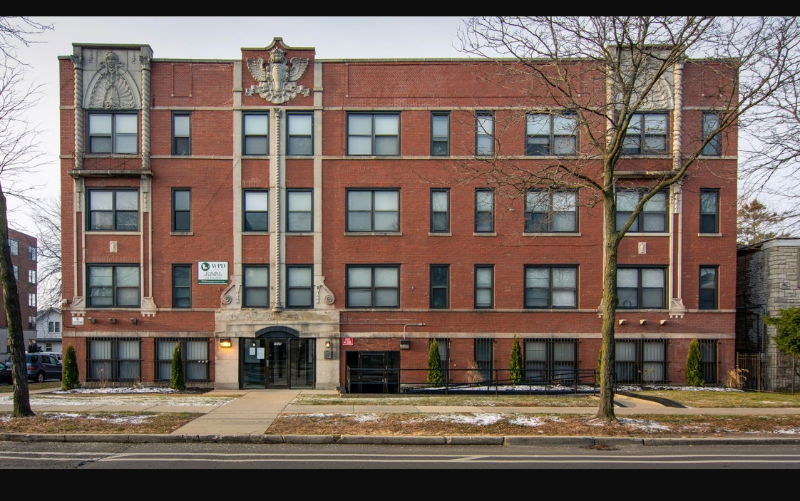 Chicago Apartment: 7836 s South Shore