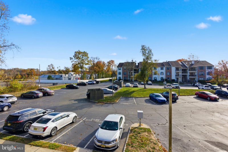 Lawrence Township Condo: 30 Voscek Ct