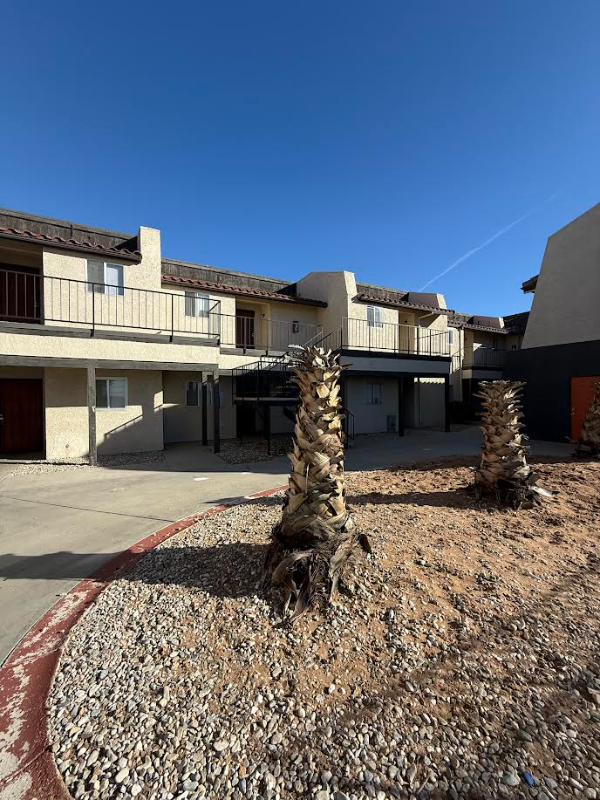 adelanto Apartment: 11200 Vintage Road