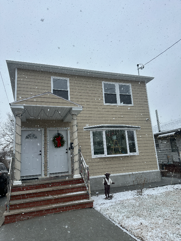 Rosedale Multiplex: 148-18 Huxley street