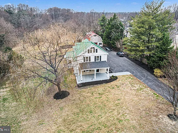 Herndon House: 1546 Dranesville Rd.