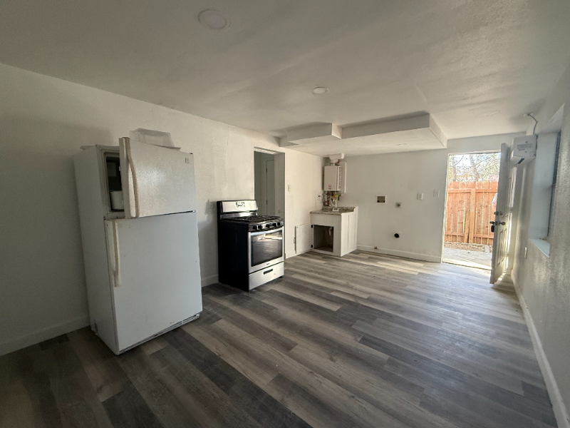 San Antonio Multiplex: 231 E. Lubbock St