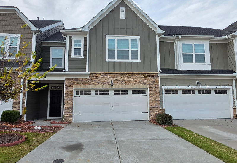 Morrisville Townhome: 1045 Benay Rd