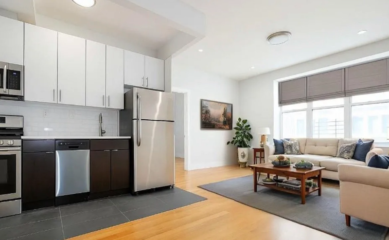 elmhurst House: 9002 queens blvd