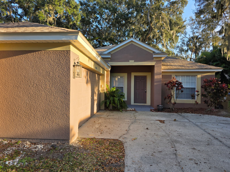 Kissimmee House: 2225 Granger Ave