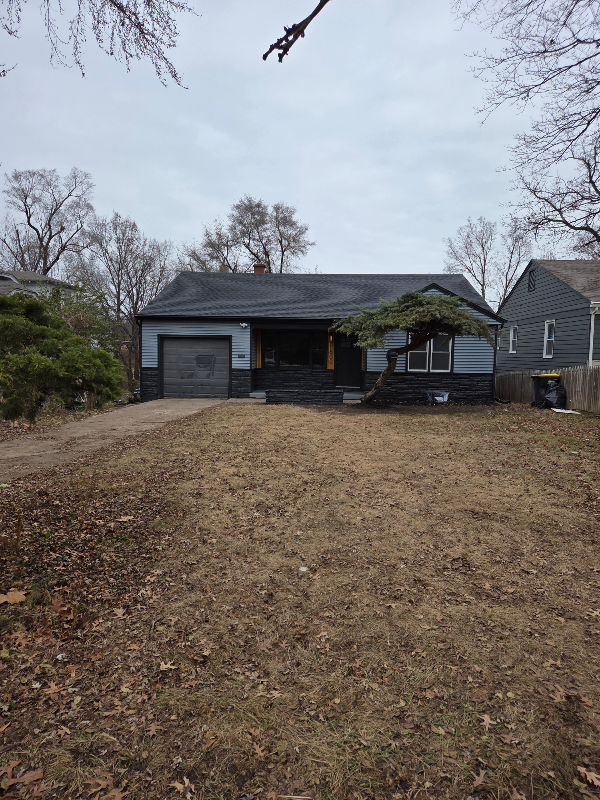 Kansas City House: 1600 E 77th Terr