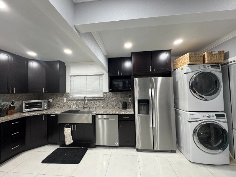 Santa Ana Multiplex: 5 West 4th Street