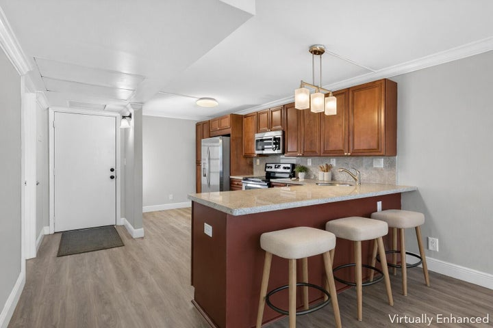 Boca Raton Condo: 6 Royal Palm Way 609