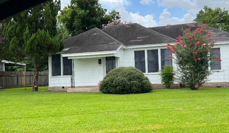 Groves Other: 3449 W Parkway St