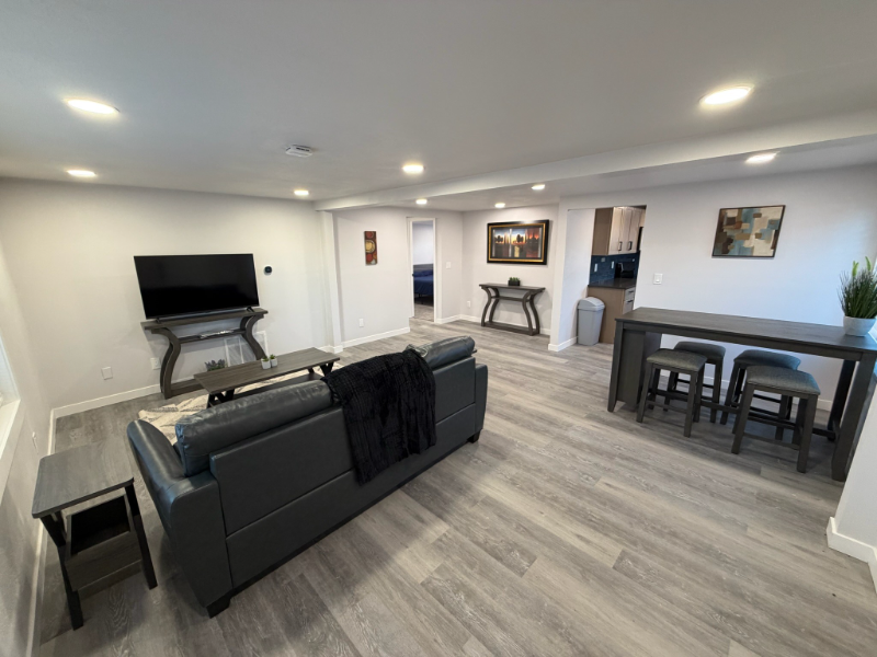 Cheyenne House: 1010 Reed Ave