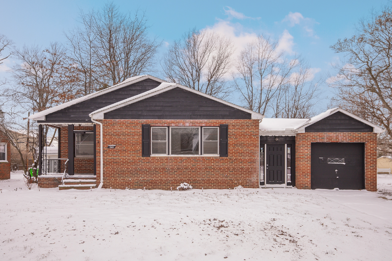 Euclid House: 160 Noble Beach Dr