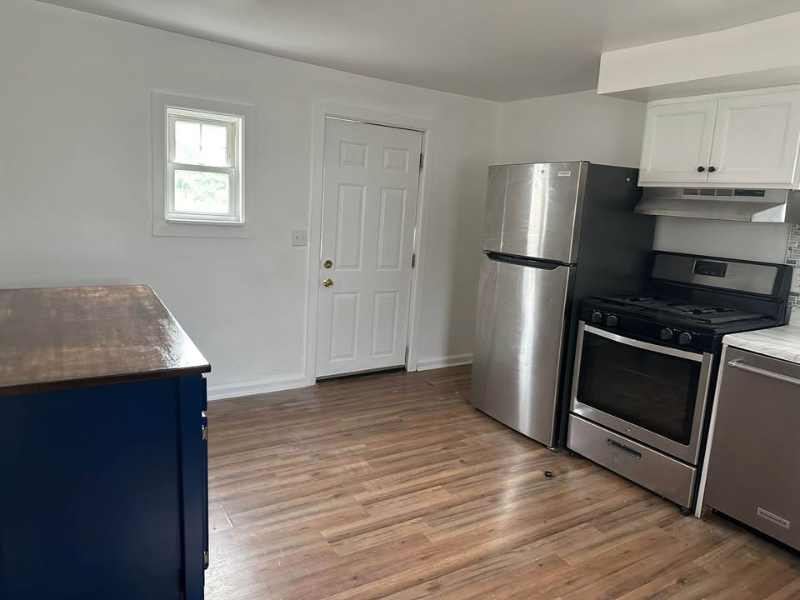 Woodbury Multiplex: 83 Carpenter St