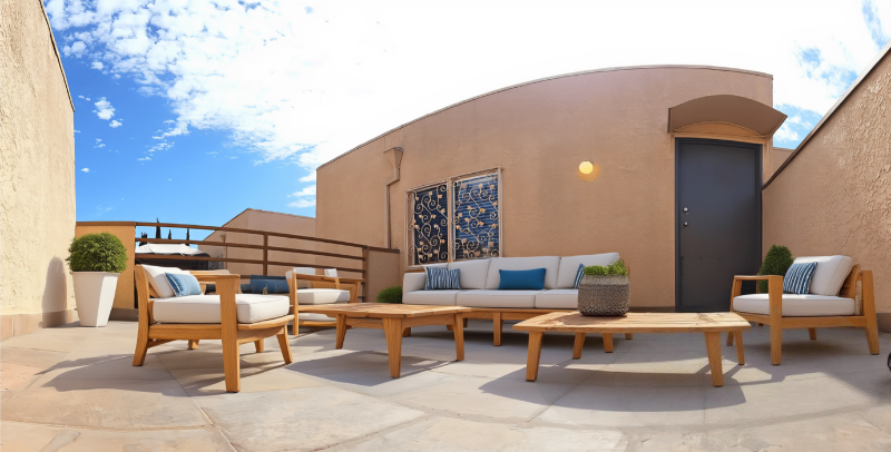 North Hollywood Apartment: 11020 Hesby Street