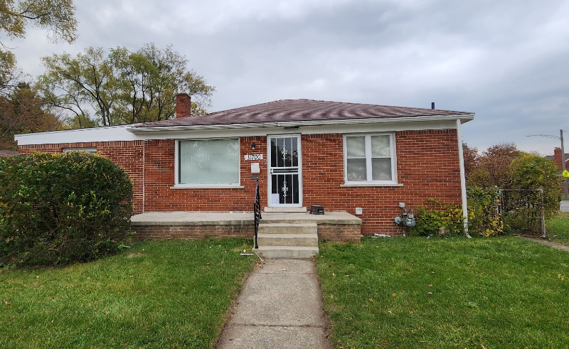 Detroit House: 11700 Engleside