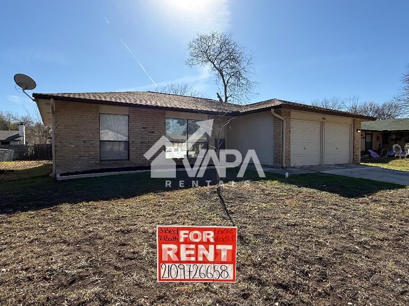 San Antonio House: 4820 Michael Collins