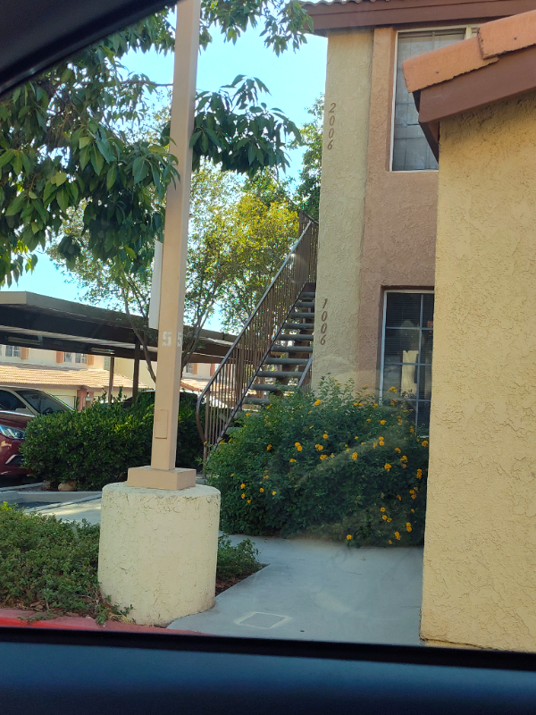 Mentone Condo: 1365 Crafton Avenue