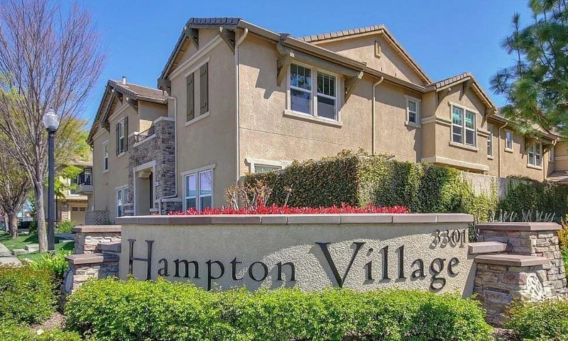 Sacramento Multiplex: 3301 N Park Dr