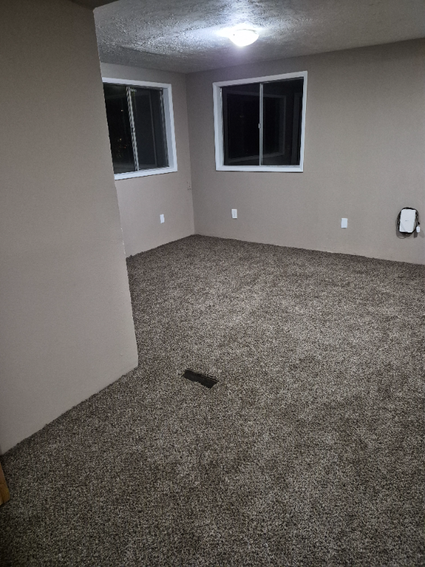 Beaverton House: 20025 Farmington rd