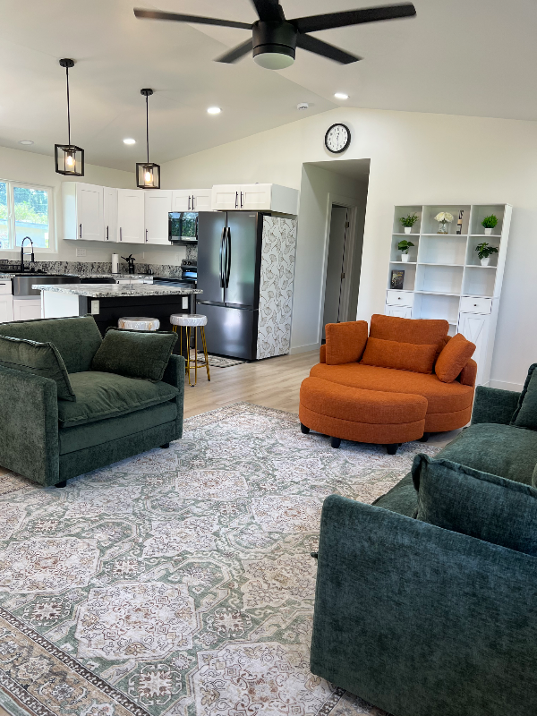 Pahoa House: 16-2144 Treefern Dr,