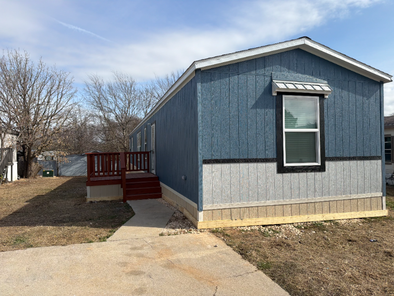 Bastrop Other: 126 leon