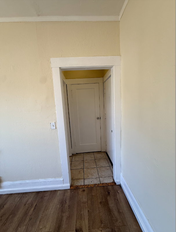 Oakland House: 3524 Foothill Blvd