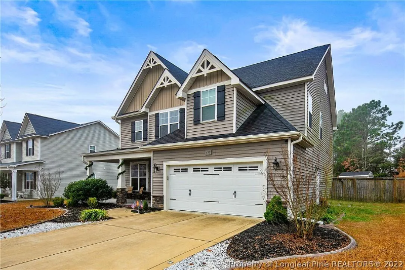 raeford House: 439 wedgefield dr