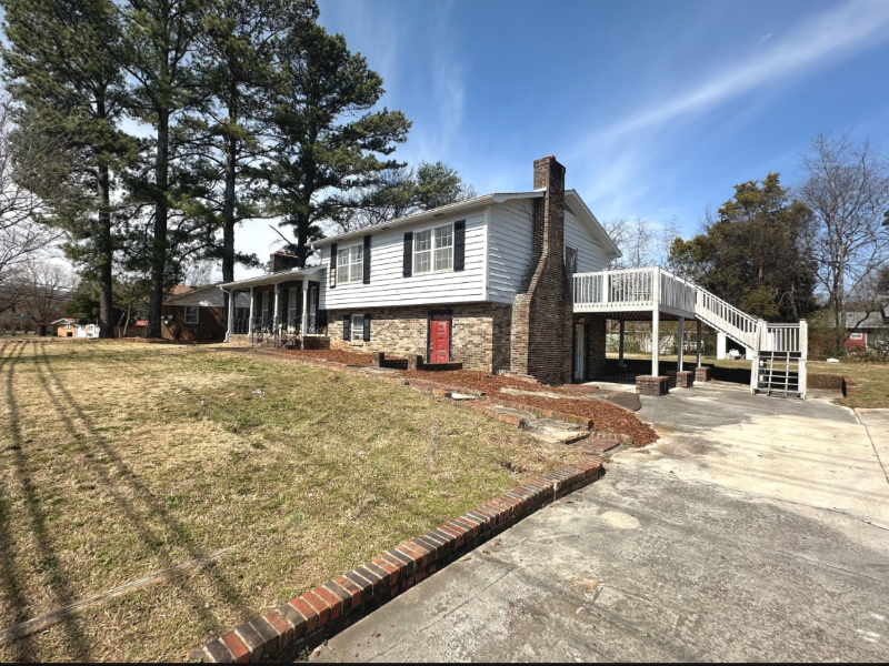 huntsville House: 2718 winchester rd
