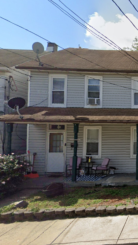 Bangor Townhome: 34 N 2nd Street