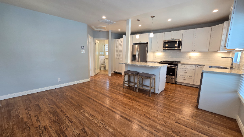 Pasadena Apartment: 145 California Terrace