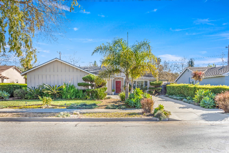 Santa Barbara House: 4905 Rhoads Ave