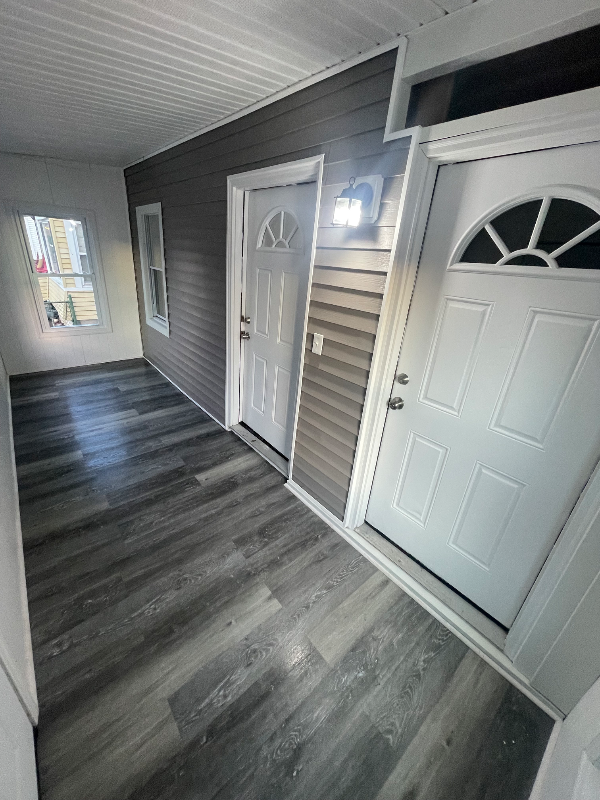 Poughkeepsie Apartment: 7 Grant St