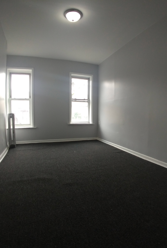 Brooklyn House: 558 Ralph Ave