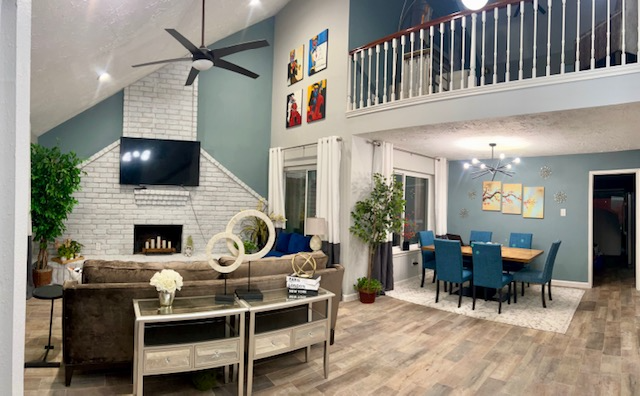 katy House: 22107 deville dr