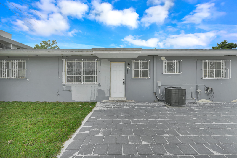 Miami Multiplex: 645 NE 149th St 6