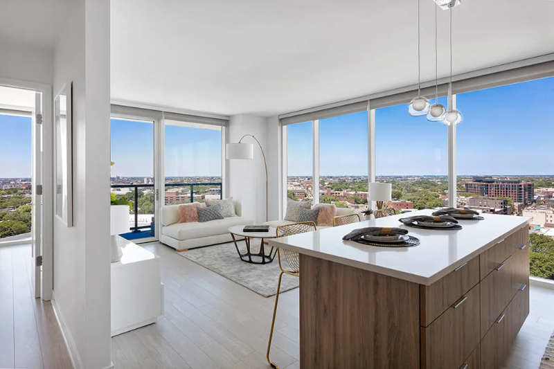 Chicago Condo: 2317 N Lincoln Ave