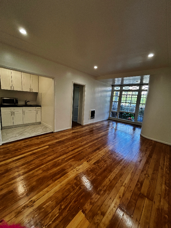 los angeles Apartment: 1781 orchid ave