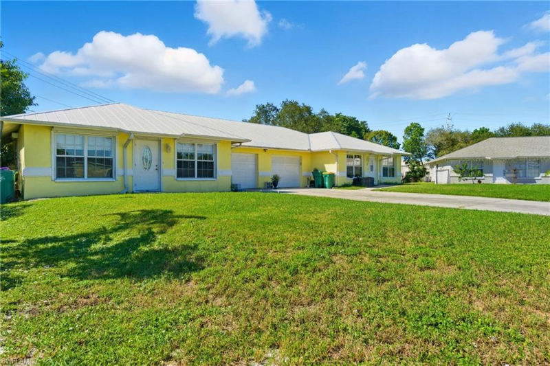 Naples House: 1000 S Alhambra Cir