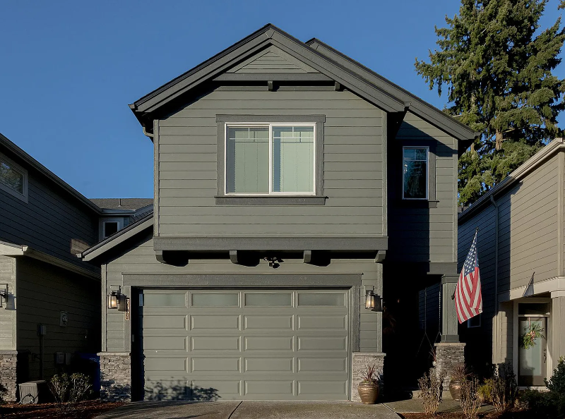 Vancouver House: 7332 NE 67th St