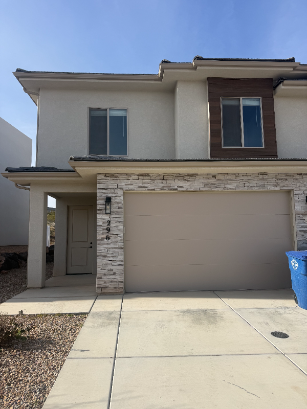 Hurricane Townhome: 296 S 1930 W