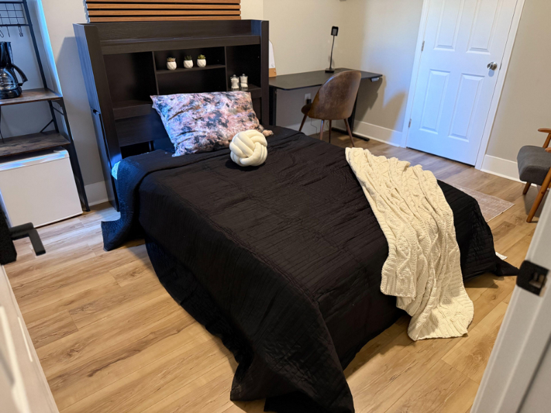 Baltimore Townhome: 1618 E Biddle St