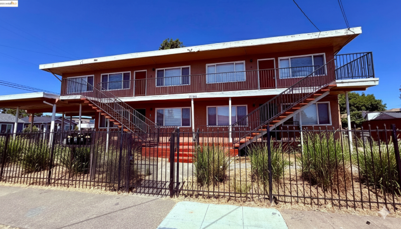 Oakland Multiplex: 10100 Walnut Street