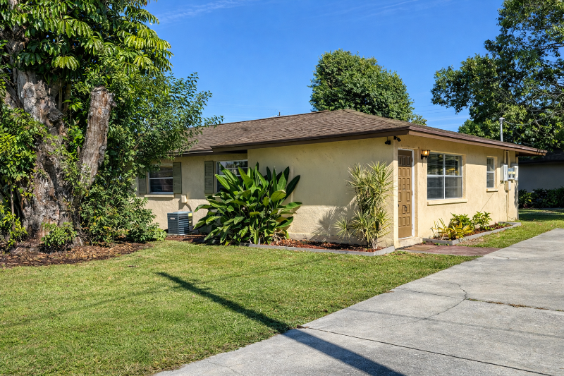 Bradenton Multiplex: 4705 19th St. W